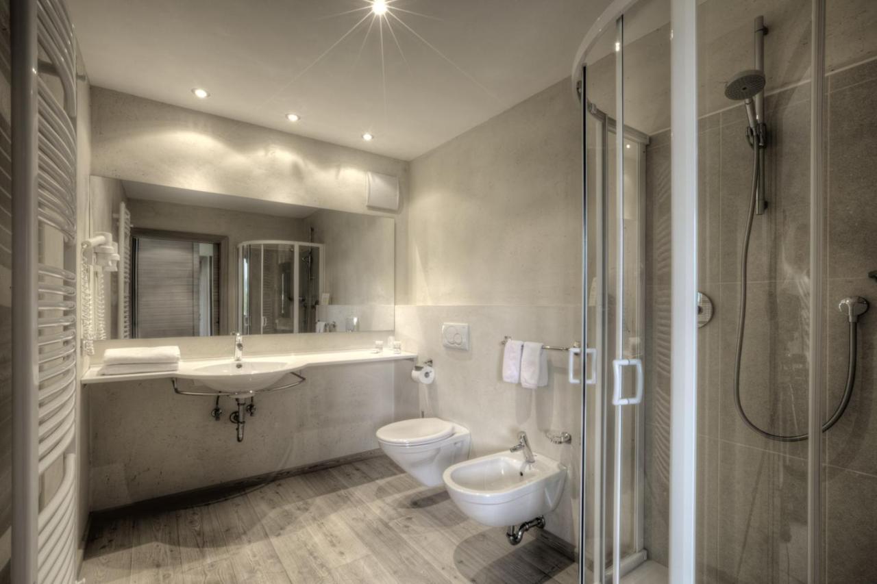 Hotel La Tambra Корвара ин Бадия Екстериор снимка