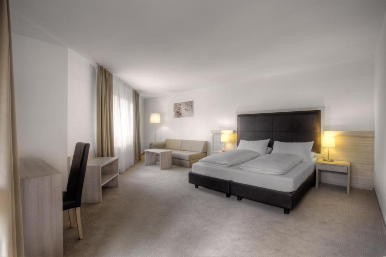 Hotel La Tambra Корвара ин Бадия Екстериор снимка